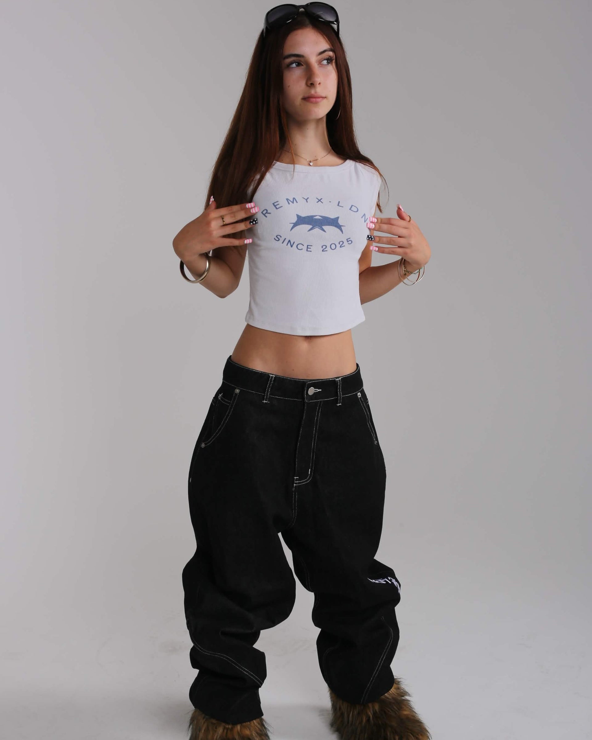 GIRLS WIDE NECK BABY TEE V8