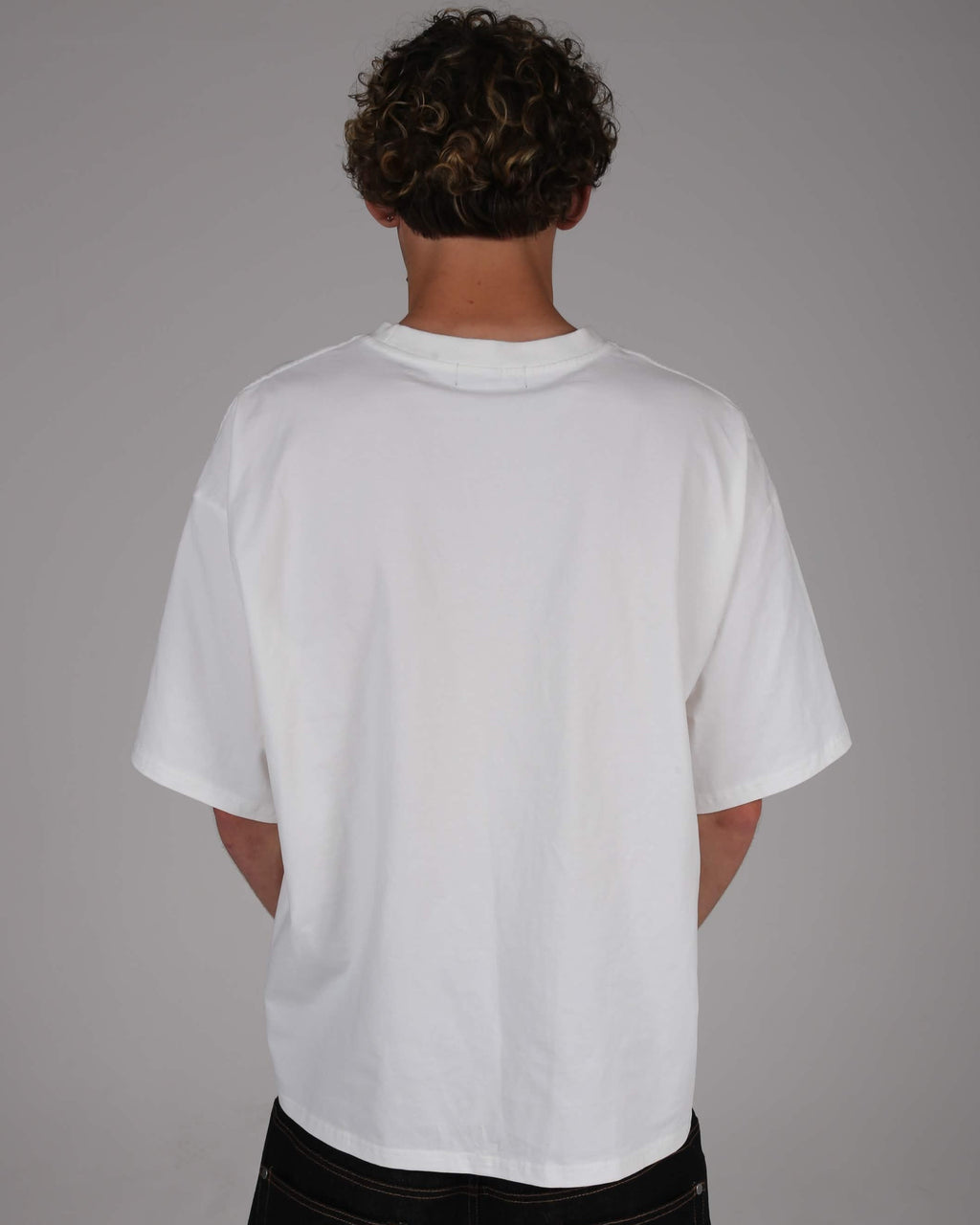 LONDON TEE V8