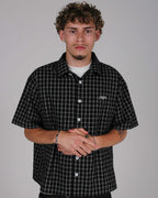 PLAID BUTTON UP V8